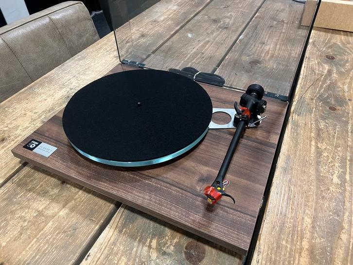 Rega Planar 3 50th anniversary, Audio, Tv en Foto, Platenspelers, Zo goed als nieuw, Overige merken, Ophalen of Verzenden