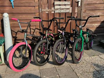 4 BMX Bikes €230 (prijs per stuk) beschikbaar voor biedingen