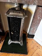 Antieke Gietijzeren Potkachel - ouder dan 1928, Antiek en Kunst, Antiek | Lampen, Ophalen