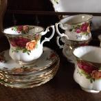 57-delig Old country roses koffieservies Royal Albert, Ophalen of Verzenden, Zo goed als nieuw, Porselein, Kop en/of schotel