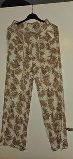 broek maat m (s) € 1,00, Ophalen of Verzenden, Nieuw, Overige kleuren, Lang