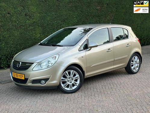 Opel Corsa 1.4-16V Cosmo /CRUISE/CLIMA/LEER/RIJDTGOED!/, Auto's, Opel, Bedrijf, Te koop, Corsa, ABS, Airbags, Airconditioning