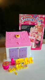 Galoob 1984 Sweet Secrets Juwelendoos Poppenhuis, Verzamelen, Poppenhuizen en Toebehoren, Verzenden, Gebruikt, Poppenhuis