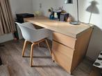 Stevig bureau van Ikea, Huis en Inrichting, Ophalen, Zo goed als nieuw