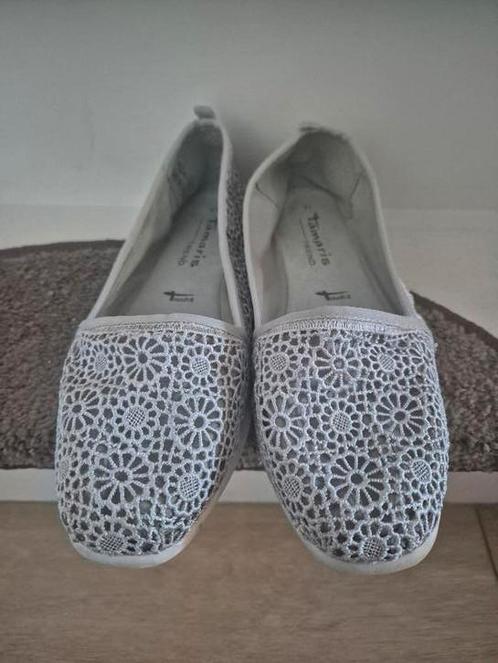 Tamaris instappers Maat 41, Kleding | Dames, Schoenen, Gedragen, Instappers, Bruin, Ophalen of Verzenden