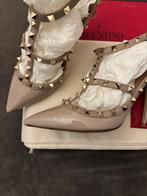 Valentino Garavani studs heels, Beige, Sandalen of Muiltjes, Valentino, Ophalen of Verzenden