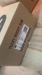 Yeezy 350/380, Ophalen