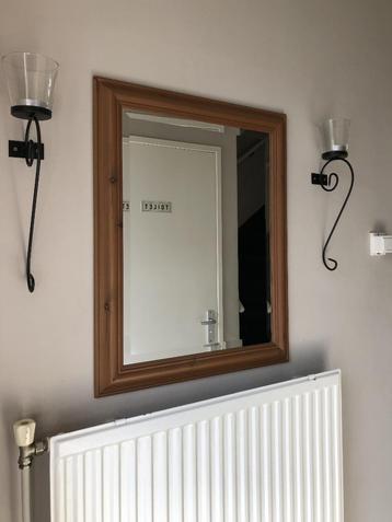 Facet geslepen spiegel in grenenhouten lijst, zgan! beschikbaar voor biedingen
