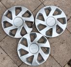 3 wieldoppen van de Dacia Lodgy., Ophalen of Verzenden, Gebruikt
