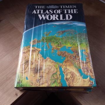 Atlas of the WORLD, Nieuw in folie beschikbaar voor biedingen