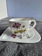 Japanse kop en schotel vierkant, Huis en Inrichting, Keuken | Servies, Nieuw, Ophalen of Verzenden, Overige stijlen, Kop(pen) en/of Schotel(s)