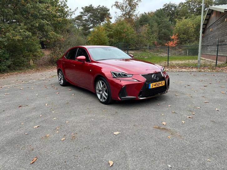Lexus IS 300h F sport Luxury, Auto's, Lexus, Particulier, Achteruitrijcamera, Adaptieve lichten, Adaptive Cruise Control, Airbags
