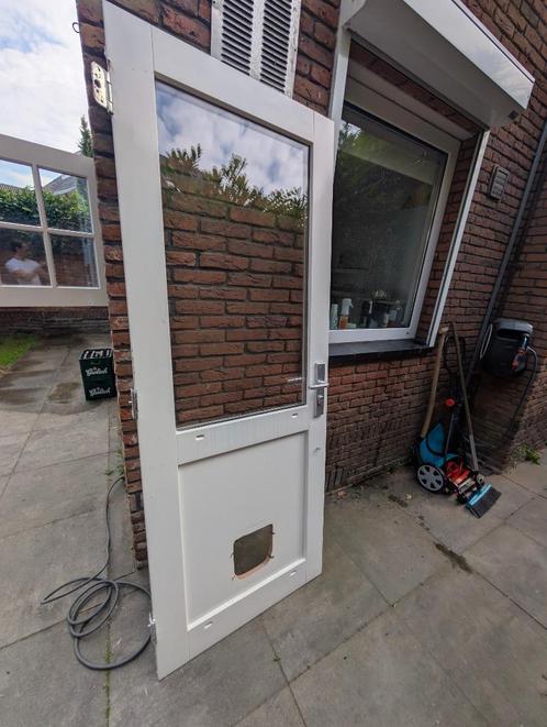 Hardhouten achterdeur 215x83, Doe-het-zelf en Verbouw, Deuren en Horren, Gebruikt, Buitendeur, 200 tot 215 cm, 80 tot 100 cm, Glas