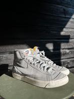 Nike Blazer lichtgrijs maat 41, Kleding | Heren, Schoenen, Gedragen, Ophalen of Verzenden, Sneakers of Gympen, Nike