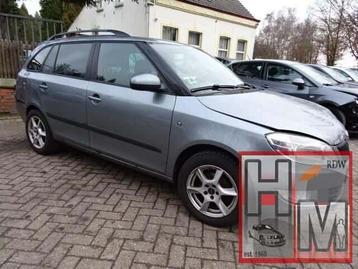 Scoda fabia bj 2013 1.2 tsi cbza  5 versnellingen mfx voor d beschikbaar voor biedingen