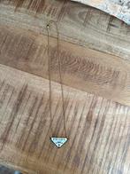 Prada ketting, Sieraden, Tassen en Uiterlijk, Kettingen, Ophalen of Verzenden, Nieuw, Wit, Overige materialen