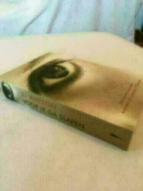 Voor ik ga slapen. S.J. Watson, Boeken, Thrillers, Zo goed als nieuw, Verzenden