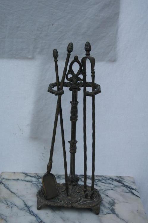 Haardstandaard en Bokken, Antiek en Kunst, Antiek | Gereedschap en Instrumenten, Ophalen of Verzenden