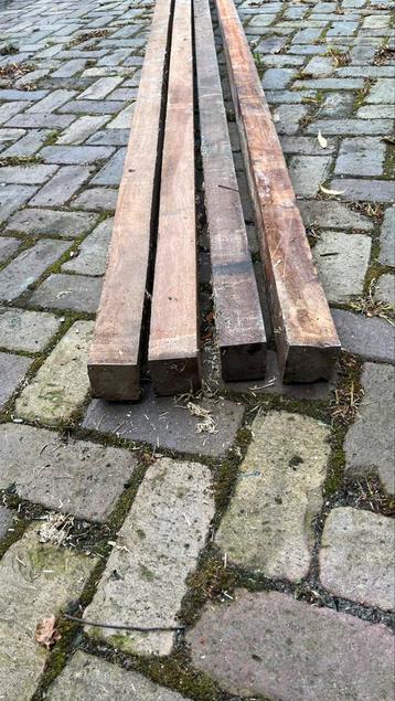 Nieuwe Azobe hardhouten paken 70x70x2500 beschikbaar voor biedingen
