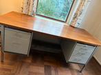 Vintage Gispen bureau en bijhorende kast, Huis en Inrichting, Bureaus, Ophalen, Gebruikt