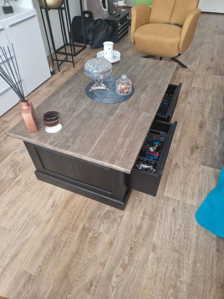 Salontafel + Eettafel met 4 stoelen - Meubelzaak kwaliteit, Huis en Inrichting, Tafels | Salontafels, Gebruikt, Minder dan 50 cm