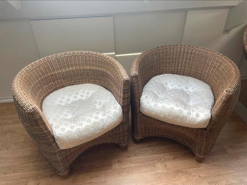 Rotan/ houten stoelen met kussens, Huis en Inrichting, Stoelen, Gebruikt, Twee, Hout, Riet of Rotan, Bruin, Ophalen