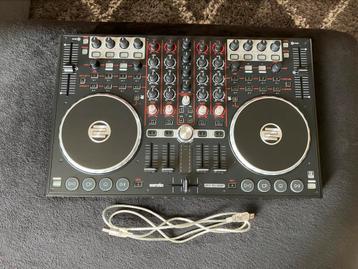 Reloop Terminal Mix 4 DJ Controller in perfecte staat beschikbaar voor biedingen