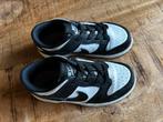 Nike dunk panda low origineel, Kinderen en Baby's, Kinderkleding | Schoenen en Sokken, Gebruikt, Ophalen of Verzenden