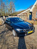 BMW 5-Serie 520d EDE 190pk Aut. 2015 Grijs, Auto's, BMW, Automaat, Achterwielaandrijving, Zwart, 24 km/l