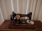 Prachtige singer naaimachine ruim 100 jaar oud, Antiek en Kunst, Antiek | Naaimachines, Ophalen of Verzenden