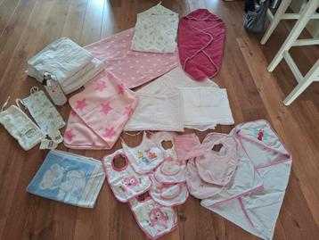 Baby lakens, dekens, wikkelhanddoeken,kruik enz!  beschikbaar voor biedingen
