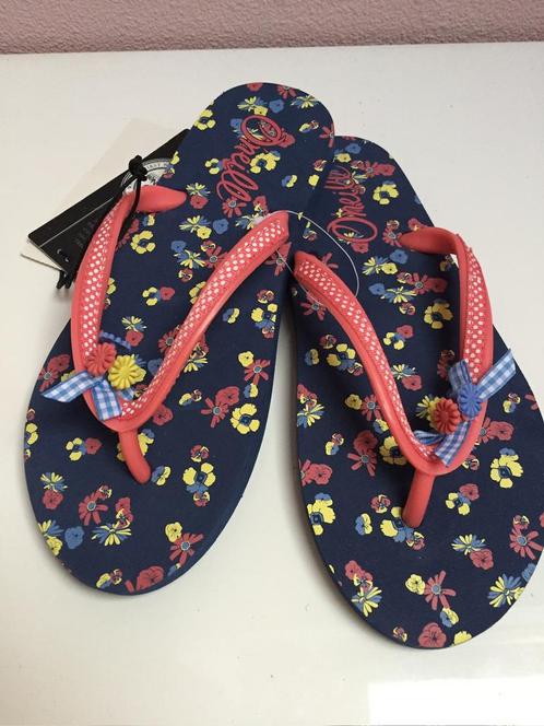 Nieuwe O’Neill slippers mt 35, Kinderen en Baby's, Kinderkleding | Schoenen en Sokken, Nieuw, Overige typen, Meisje, Ophalen of Verzenden