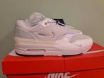 Nike Air Max 1 Hangul EU 43, Kleding | Heren, Schoenen, Overige kleuren, Nike, Nieuw, Ophalen of Verzenden