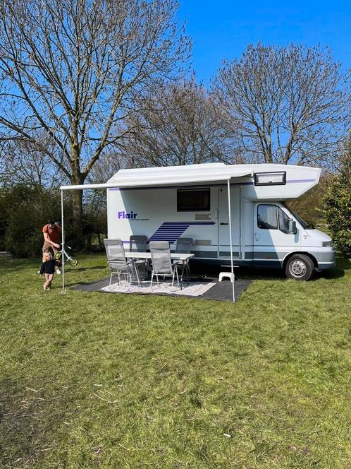 Flair van Nischmann en Bischoff met stapelbed, Caravans en Kamperen, Campers, Particulier, Integraal, Niesmann+Bischoff, Diesel