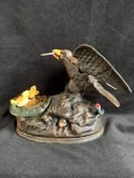 Spaarpot Vogel /Adelaar) met nest. Gietijzer ., Ophalen of Verzenden, Zo goed als nieuw, Metaal of Blik, Dier