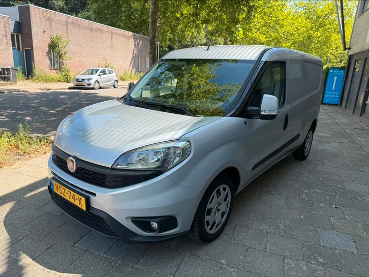 FIAT DOBLO CARGO L2 H1 - AIRCO, PARKEER SENSOREN!, Auto's, Bestelauto's, Bedrijf, Airbags, Airconditioning, Bluetooth, Cruise Control