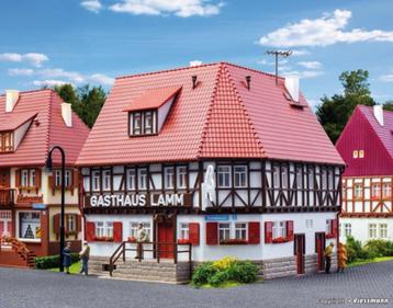 VOLLMER 3645: bouwpakket voor Gasthaus Lamm beschikbaar voor biedingen