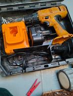 De walt accutol, Doe-het-zelf en Verbouw, Gereedschap | Boormachines, Ophalen of Verzenden, Gebruikt, Variabele snelheid