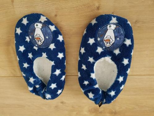Disney. Olaf. Pantoffeltjes. Slofjes. Maat 25 / 26., Kinderen en Baby's, Kinderkleding | Schoenen en Sokken, Zo goed als nieuw
