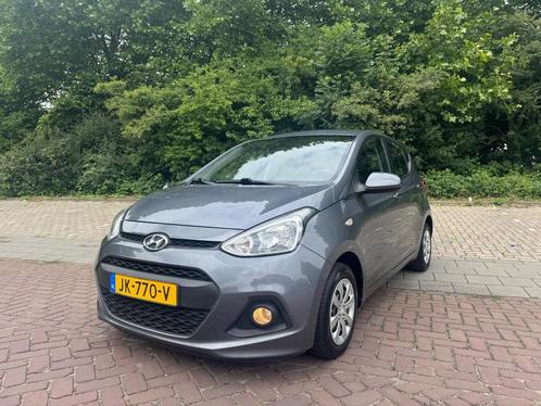 Hyundai I10 1.0i i-Motion Comfort, Auto's, Hyundai, Bedrijf, Te koop, i10, ABS, Airbags, Airconditioning, Boordcomputer, Centrale vergrendeling