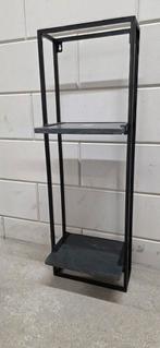 Zwart metalen wandrek met 2 marmeren plateaus 85x30x25, Ophalen, Zo goed als nieuw