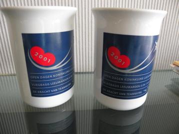 2 mokken Open Dagen Kon.Luchtmacht Vliegb. Leeuwarden 2001 beschikbaar voor biedingen