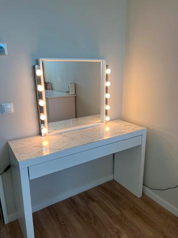 IKEA Malm Make-up Tafel met Spiegel & Lampen