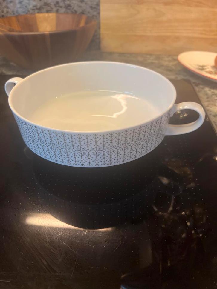 Rosenthal Studio-Linie Schaal met Oren, Huis en Inrichting, Keuken | Servies, Zo goed als nieuw, Kom(men), Overige stijlen, Porselein