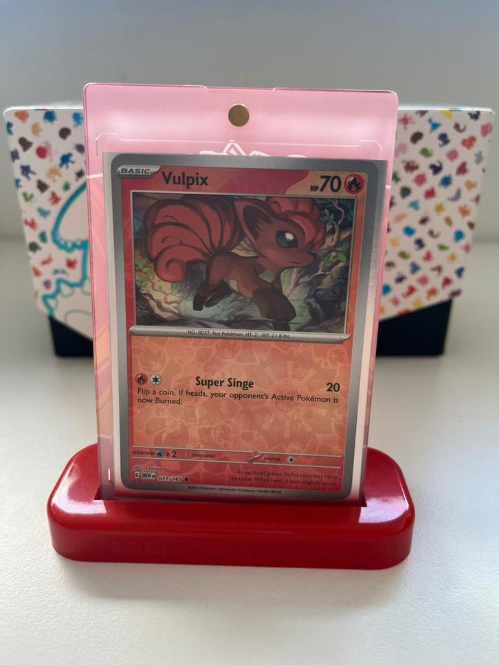 Reverse holo Vulpix Pokemon kaart - Mew ex 037/165, Hobby en Vrije tijd, Verzamelkaartspellen | Overige, Zo goed als nieuw, Losse kaart