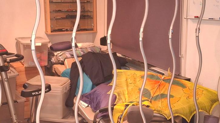 Spiegelwand met los te monteren spiegels, Huis en Inrichting, Woonaccessoires | Spiegels, Gebruikt, 100 tot 125 cm, 150 tot 200 cm