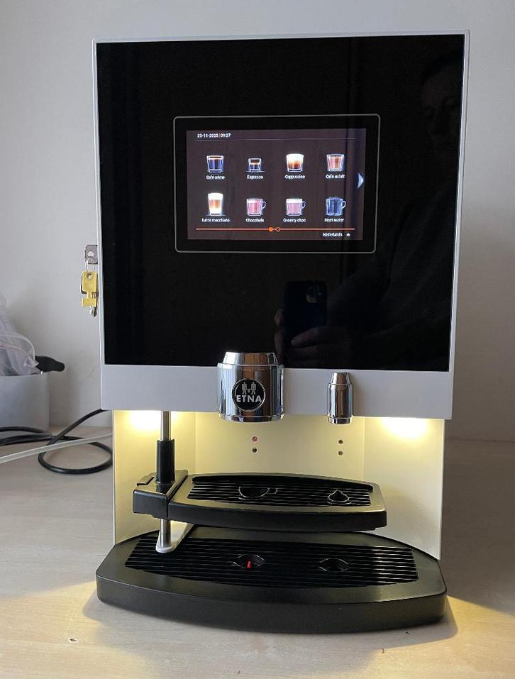 Etna Dorado Espresso Compact Touch. Zo goed als nieuw, Witgoed en Apparatuur, Koffiezetapparaten, Zo goed als nieuw, Koffiebonen