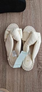 Slippers, Kleding | Dames, Nieuw, Ophalen of Verzenden