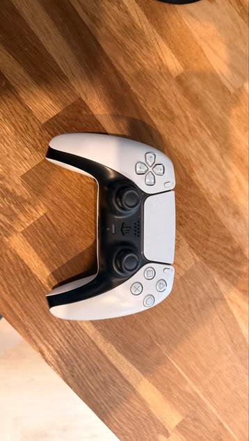 Playstation 5 dualsense controller gemod met 2 backbuttons beschikbaar voor biedingen