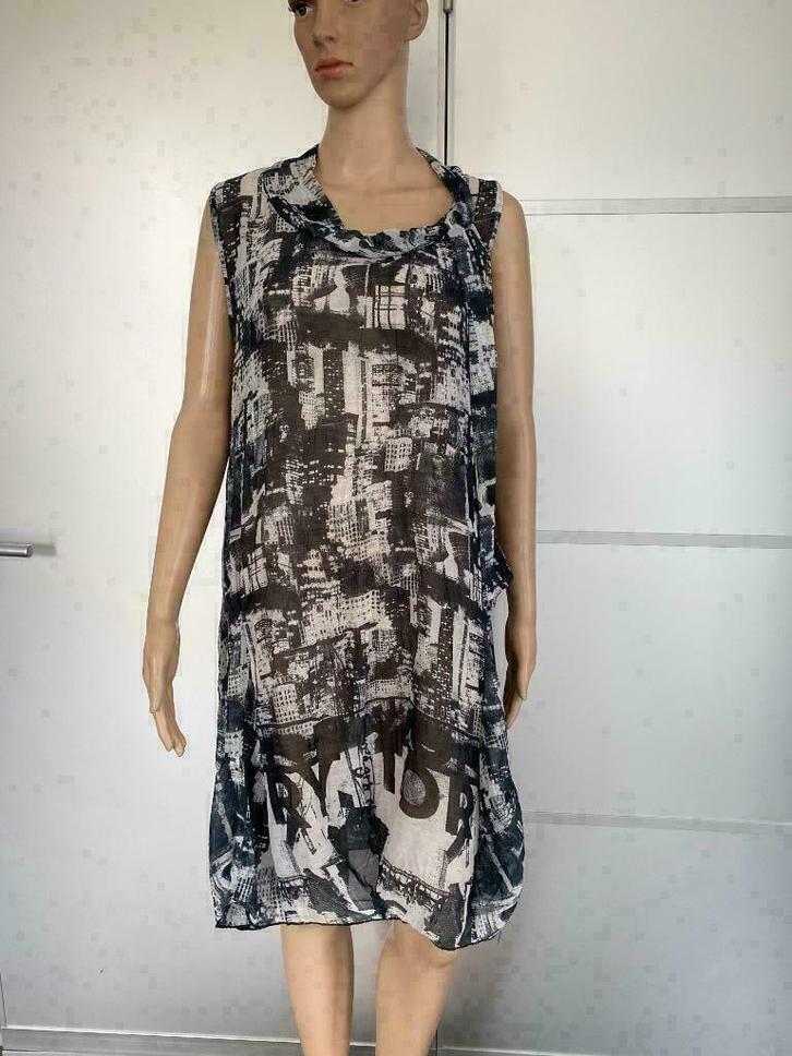 F102 Miss Etam maat S=36/38 jurk grijs/zwart/wit, Kleding | Dames, Jurken, Zo goed als nieuw, Maat 36 (S), Grijs, Knielengte, Ophalen of Verzenden